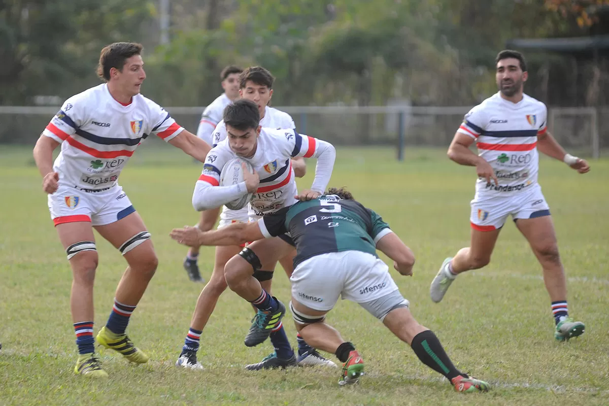TOMA IMPULSO. Natación venció a Tucumán Rugby en un partido parejísimo y sumó cuatro puntos que valen su peso en oro. 