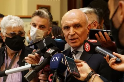 La oposición apura la idea de la Boleta Única de Papel