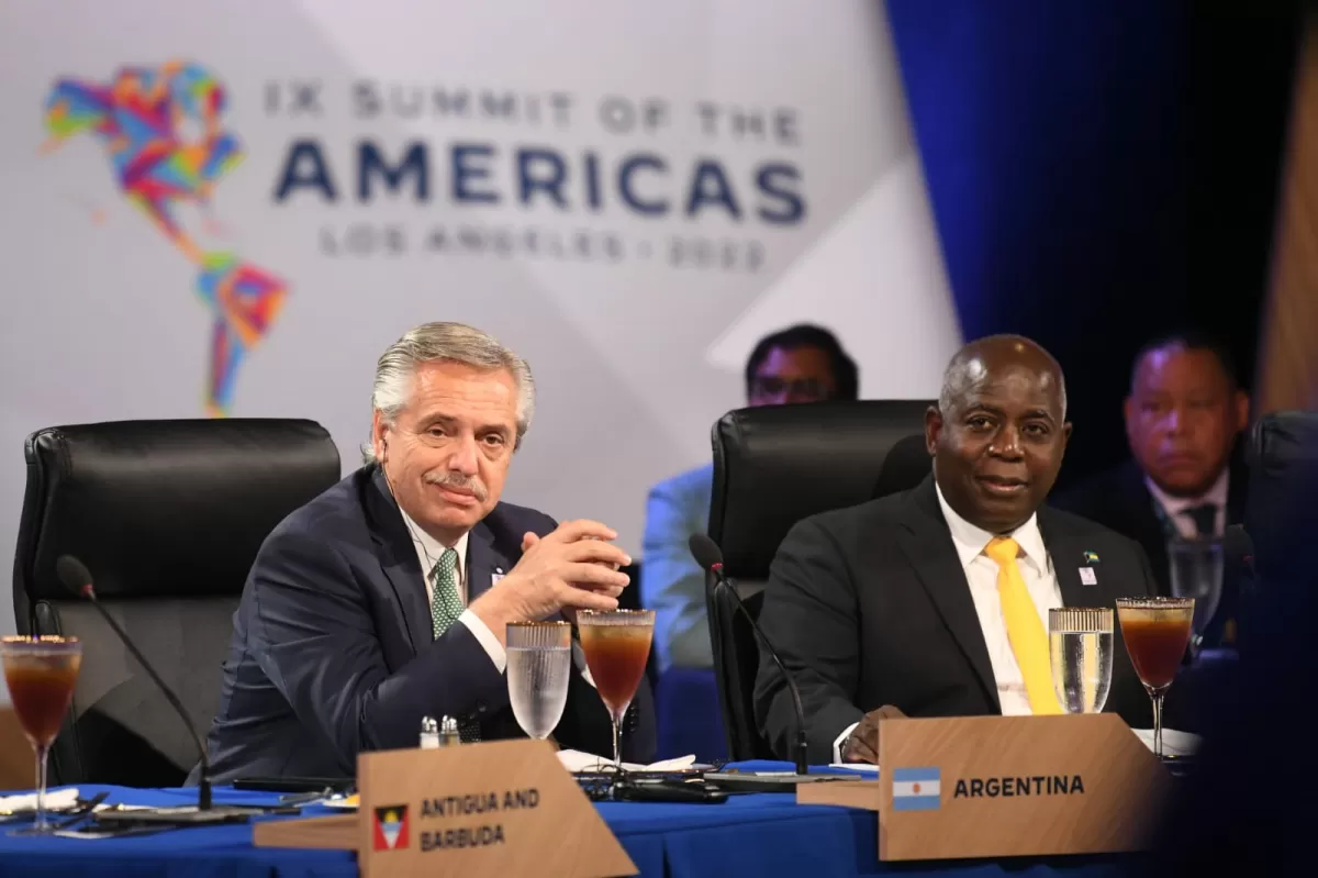 Alberto Fernández concluyó su agenda de trabajo en la IX Cumbre de las Américas