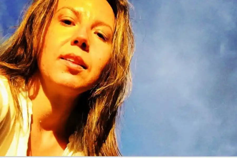 Video: Mafe Walker, la mujer que dice hablar idioma alienígena