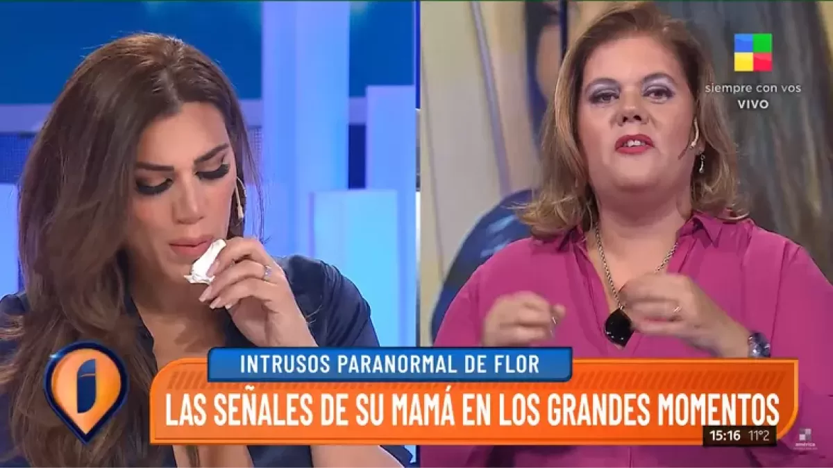 Flor de la V y la Médium.