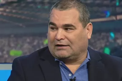 Chilavert: “el gobierno de Paraguay debe hacerse cargo de los gastos de los compatriotas que van a operarse en Argentina”