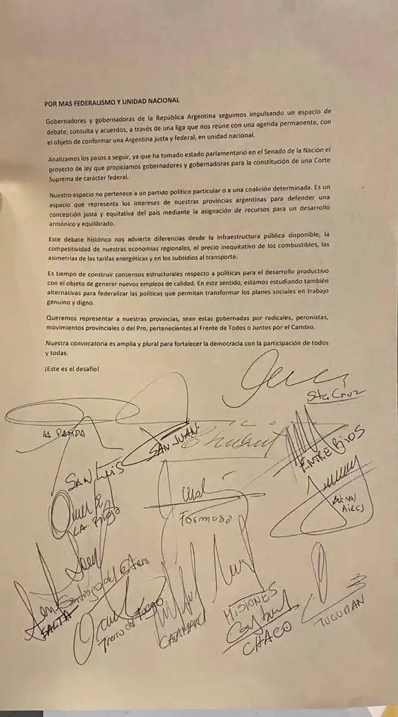 Lanzaron la Liga de Gobernadores, integrada por Osvaldo Jaldo y otros 15 mandatarios