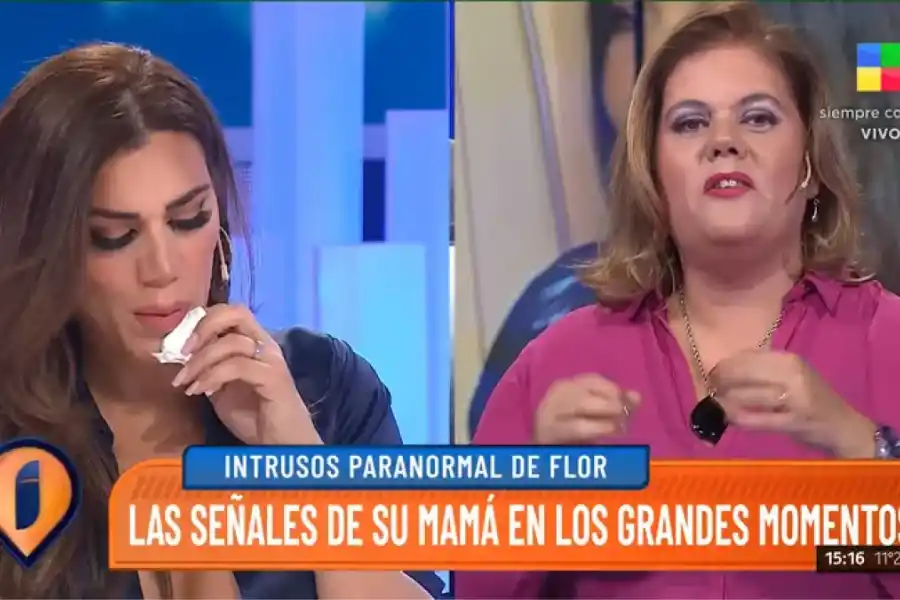 Flor de la V y la Médium.