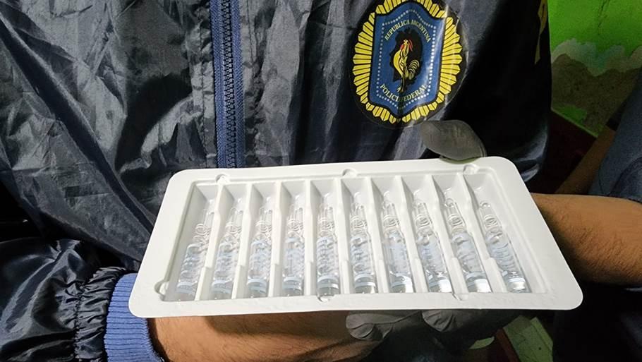 En un allanamiento encontraron ampollas de nalbufina, una droga sumamente adictiva