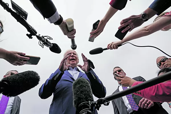 Biden dice que el riesgo de una Tercera Guerra Mundial es enorme