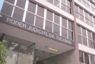 Imputaron por usurpación de título al falso médico que atendía en una clínica de Concepción