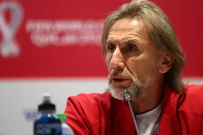 Pese a haber quedado afuera de Qatar, Perú quiere que Gareca siga en la selección