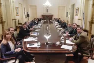 El Gabinete de Alberto Fernández trató en la reunión el caso del avión retenido en Ezeiza