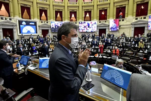 En Diputados, el macrismo presentó una moción de censura contra Juan Manzur