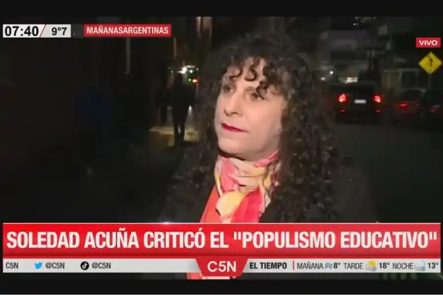 Una docente trans se negó a cumplir con la resolución del gobierno de Buenos Aires y dará una clase en lenguaje inclusivo