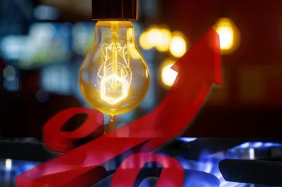Segmentan las subas de las tarifas de gas y de electricidad