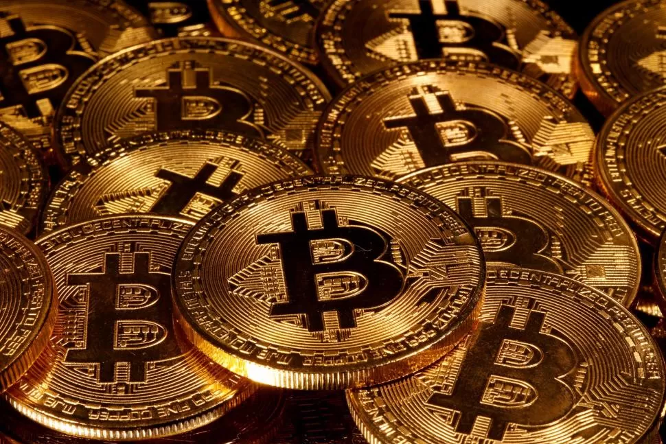 El bitcoin vuelve a derrumbarse y registra su nivel más bajo desde diciembre de 2020