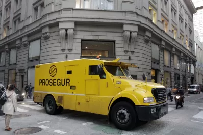 El dinero en efectivo no va más: los bancos se vuelcan por la moneda digital