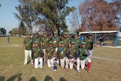 Sóftbol lento: campeón santiagueño en Tucumán