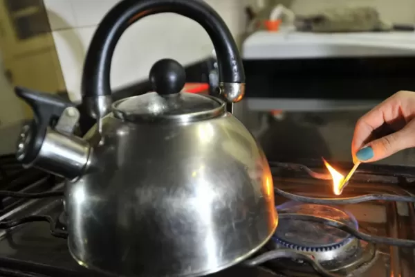 Subsidio de luz y gas: qué trámites deberán hacer los inquilinos para no perder el beneficio