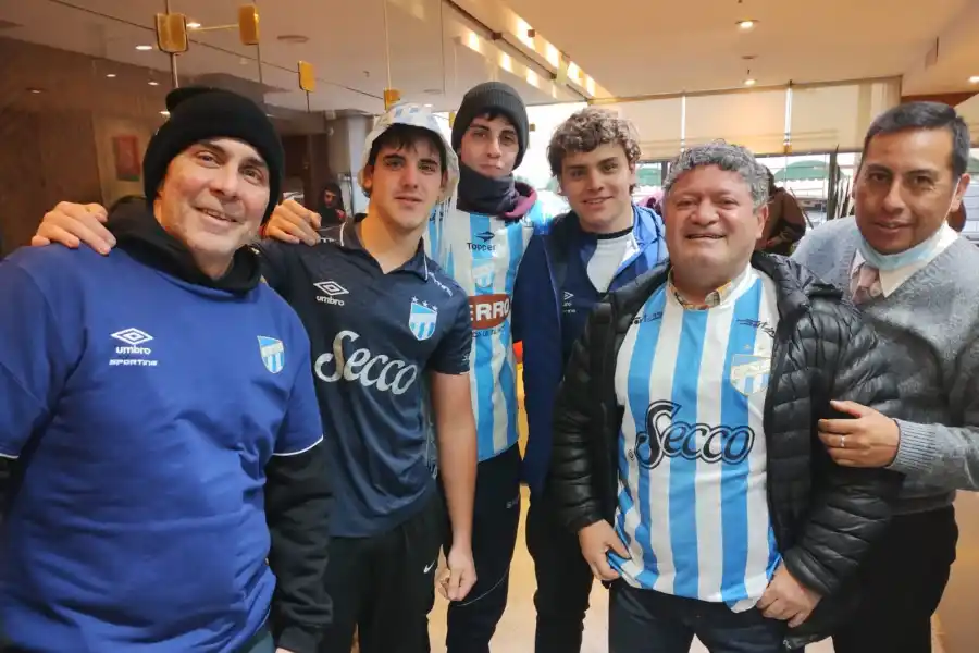 Los hinchas tucumanos copan Jujuy