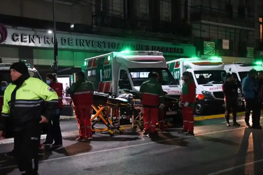 Incendio en Recoleta: el padre de la familia intentó salvarlos pero murieron la madre y cuatro de sus hijos