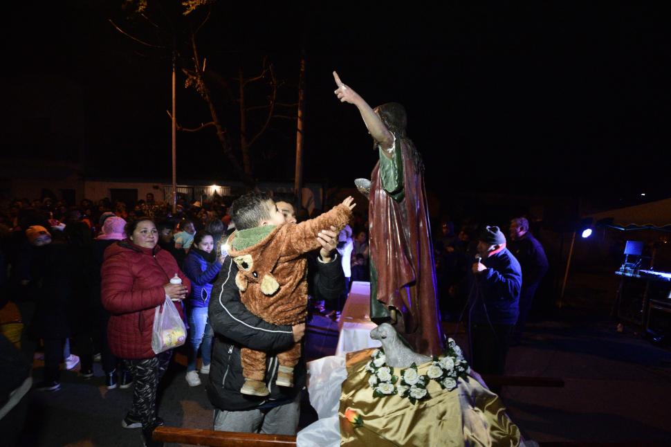 La fiesta de San Juan revivió con los fieles en Concepción