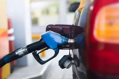 La UE prohibirá la venta de autos a combustión a partir de 2035