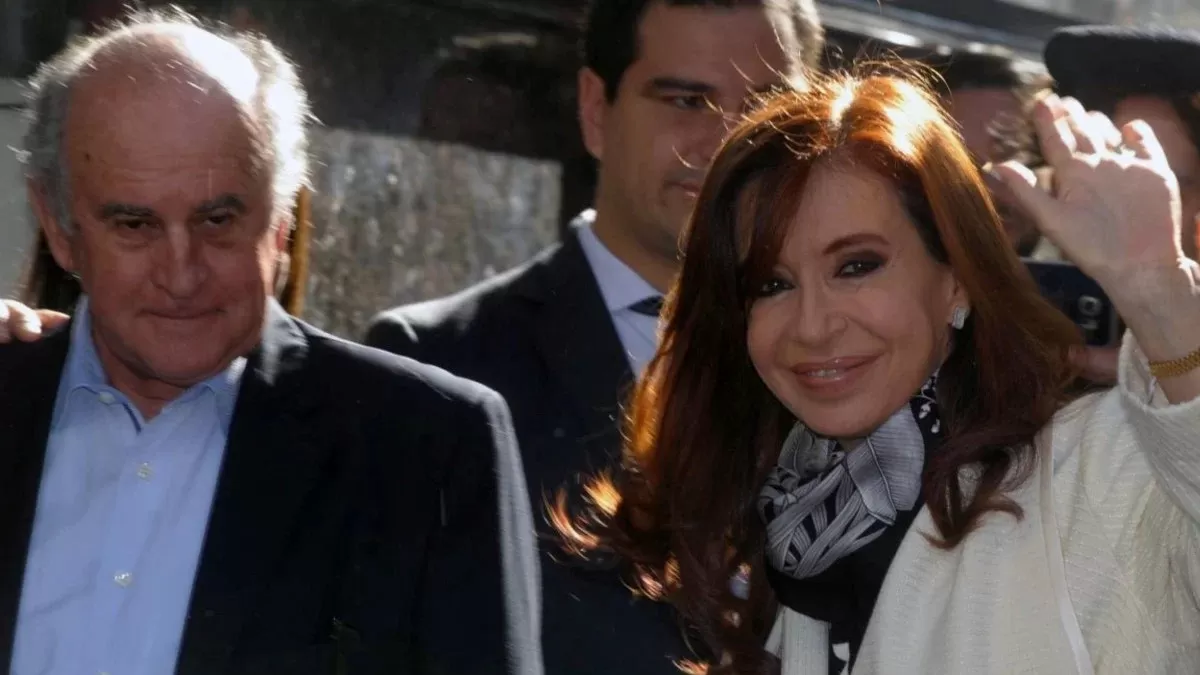 Oscar Parrilli con Cristina Kirchner