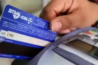 Aumentó un 69% el reintegro para compras con débito para beneficiarios de planes sociales