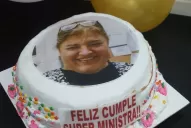 ¡Feliz cumple, superministra!: La frase en una torta dedicada a una funcionaria tucumana