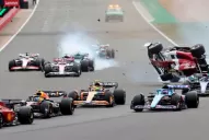 Videos: el impactante accidente del chino Zhou en Silverstone