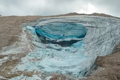 Tragedia en Italia: al menos seis muertos y 10 desaparecidos por el desprendimiento en un glaciar
