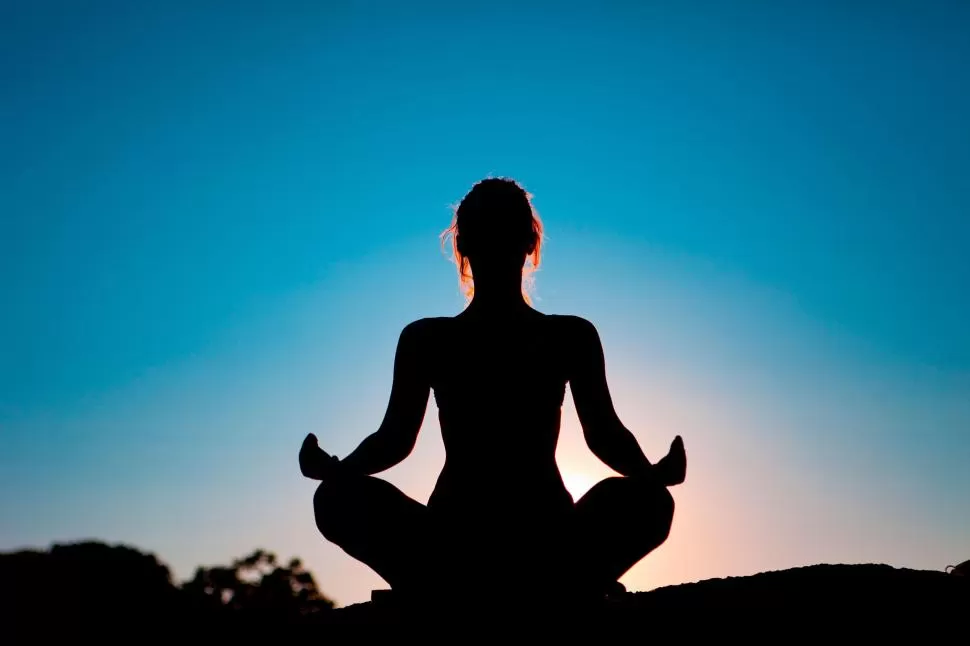 EL MOMENTO PRESENTE. La práctica de la meditacion o mindfullness te conecta con el aquí y ahora. 