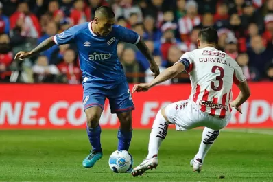 Unión cayó ante Nacional y se quedó afuera de la Sudamericana