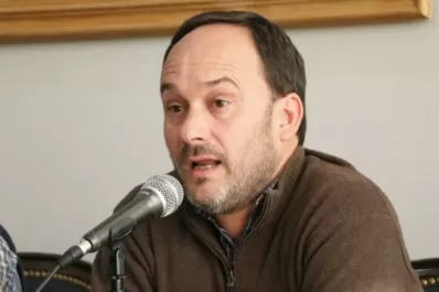 Un intendente de Corrientes pagará un bono por el Día del Amigo