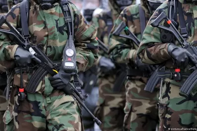 Qué país decidió reimponer el Servicio Militar Obligatorio