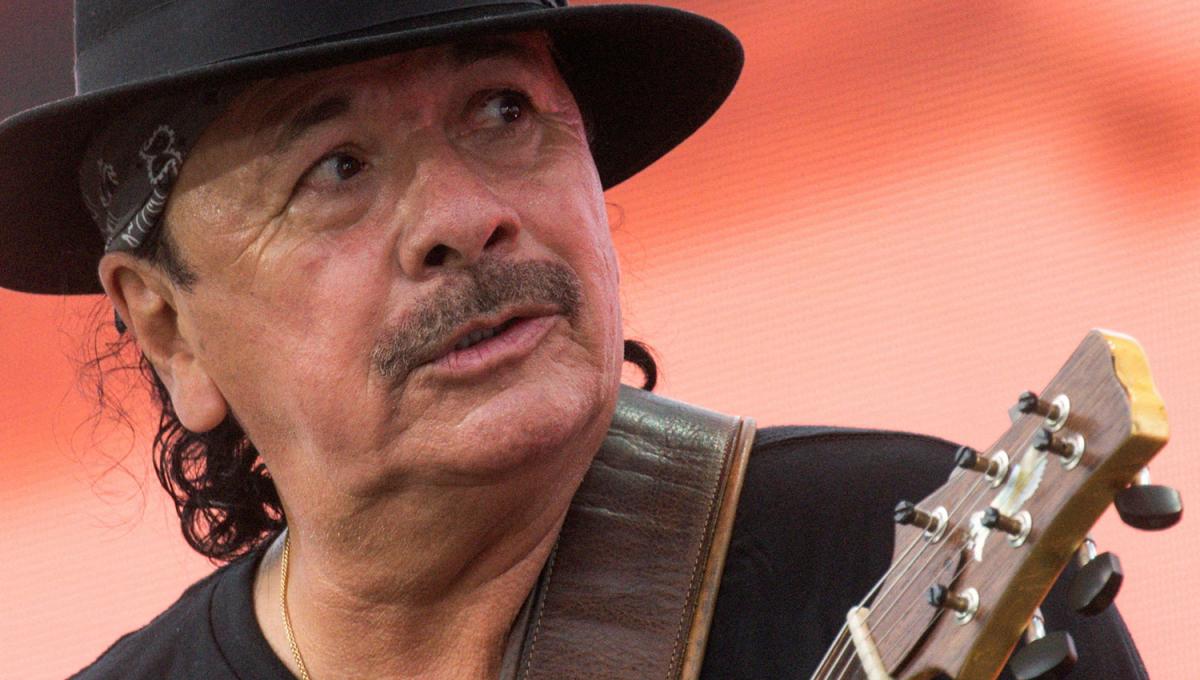 MÍTICO. Carlos Santana es uno de los más reconocidos guitarrista de rock de los últimos 40 años.