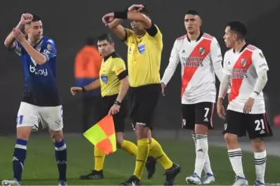 El polémico audio del VAR en el que se anuló el gol de River: para mí es gol