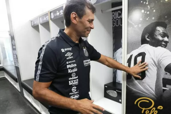 Un ex Atlético fue despedido como entrenador de Santos
