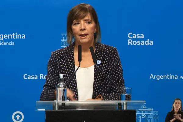 Cerruti, sobre el salario básico universal: no hay posibilidad, por las cuentas de la Argentina