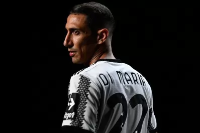 Juventus oficializó la llegada de Ángel Di María