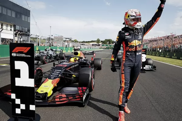 Verstappen largará desde el primer lugar en la carrera sprint en Austria