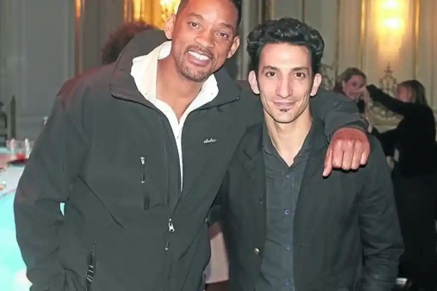 Juan Minujín compartió una escena con Will Smith en la pelicula Focus.