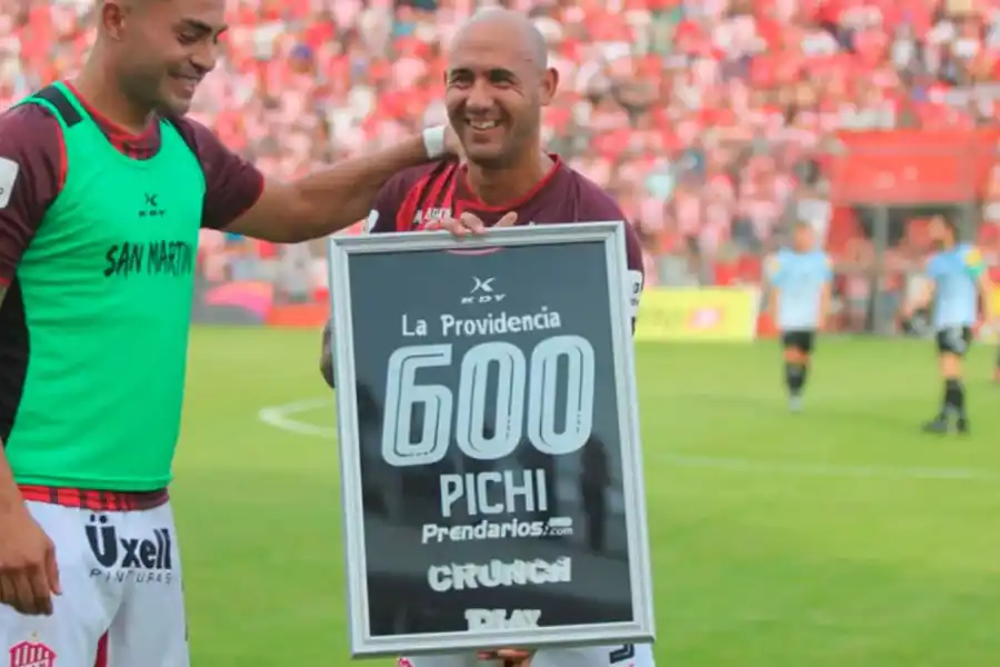 RÉCORD. Mercier cumplió los 600 partidos como profesional con la camiseta de San Martín, en 2019.