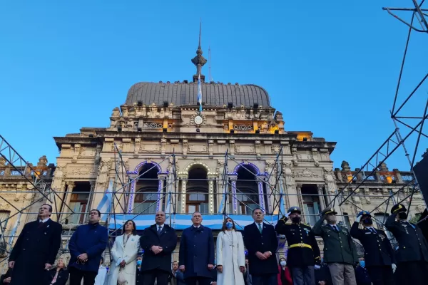 Comenzaron las actividades oficiales por el 9 de Julio