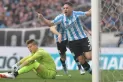 Racing golpeó rápido y ganó el clásico ante Independiente