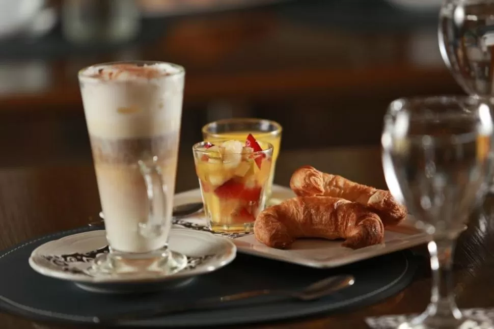 Hoteles, posadas y campings