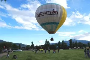 Ahora podés mirar Cafayate desde un globo