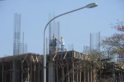 Cayó 2,1% la construcción durante agosto, según el Indec