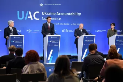 Buscan “una estrategia global” para tratar crímenes de guerra