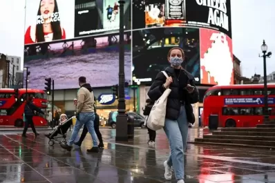 Crecen los casos de coronavirus en Reino Unido