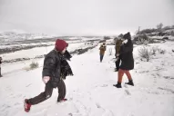 Llegó la nevada tan esperada y todos disfrutan de Tafí del Valle