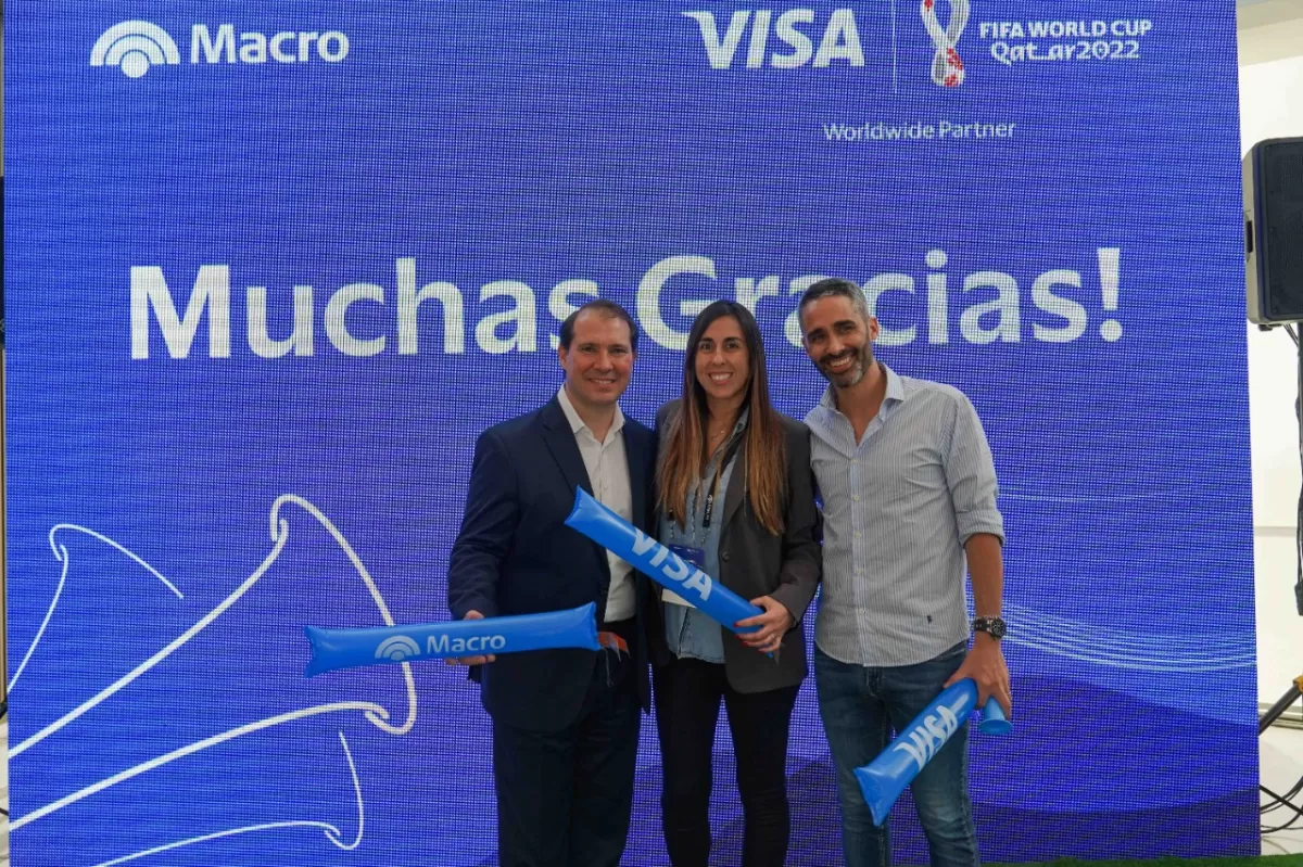Javier Accatoli, Gerente de Medios de Pago de Banco Macro, Silvana Antoniazzi, directora de Marketing Cono sur de Visa, Pollo Alvarez